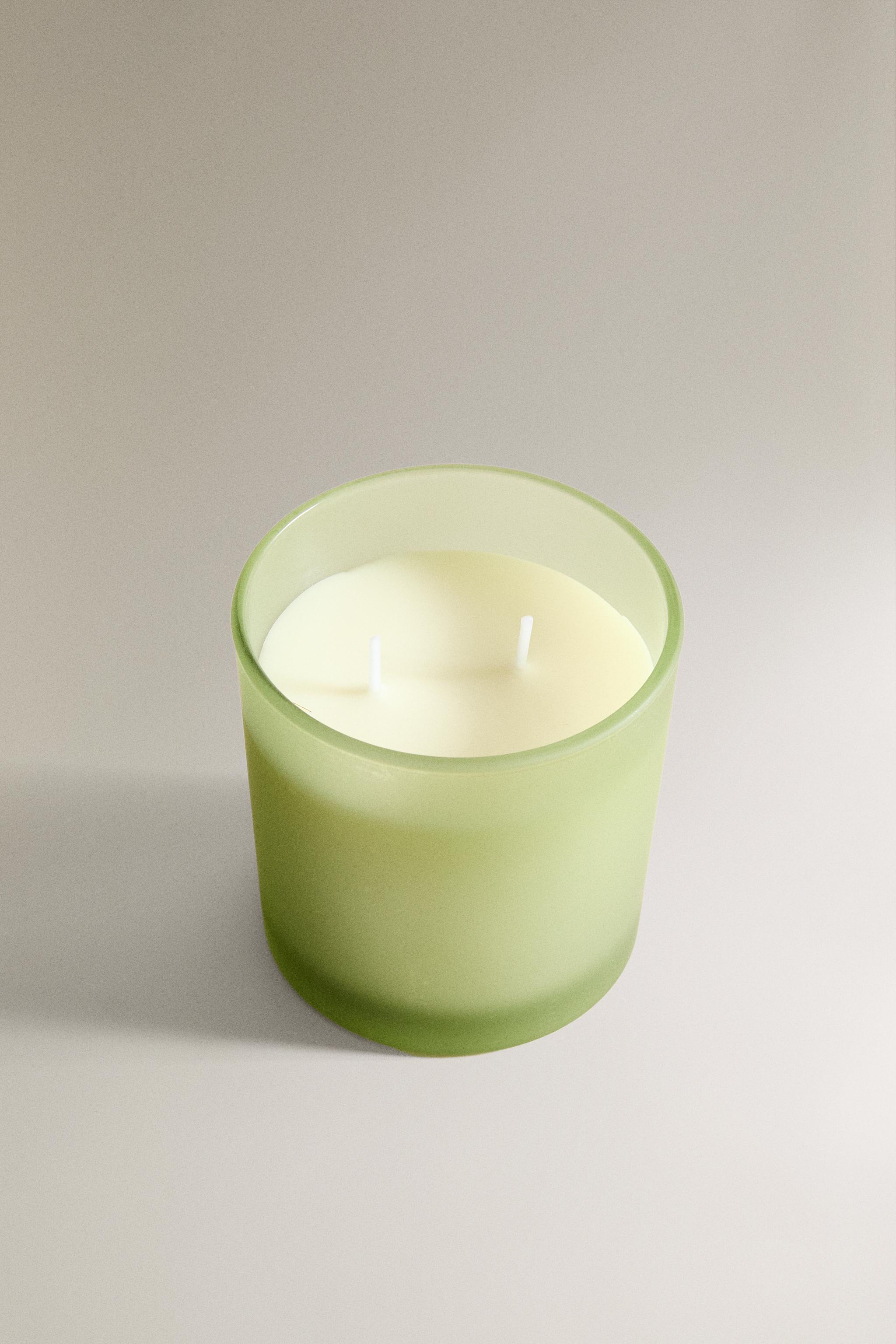 G) TUBEROSE SCENTED CANDLE